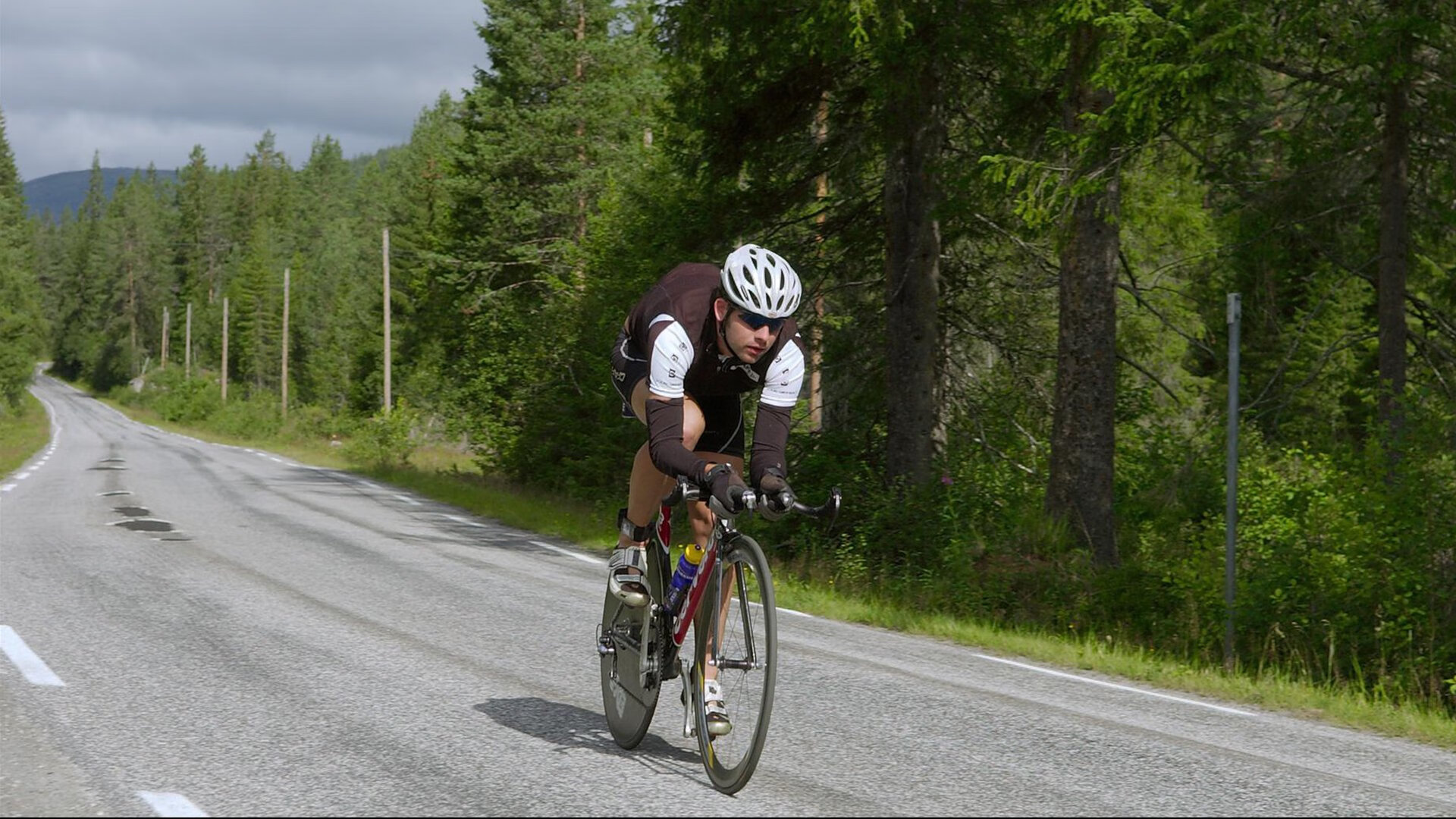 华体会体育官网-篮球装备创新带来训练新体验，篮球装备包括哪些